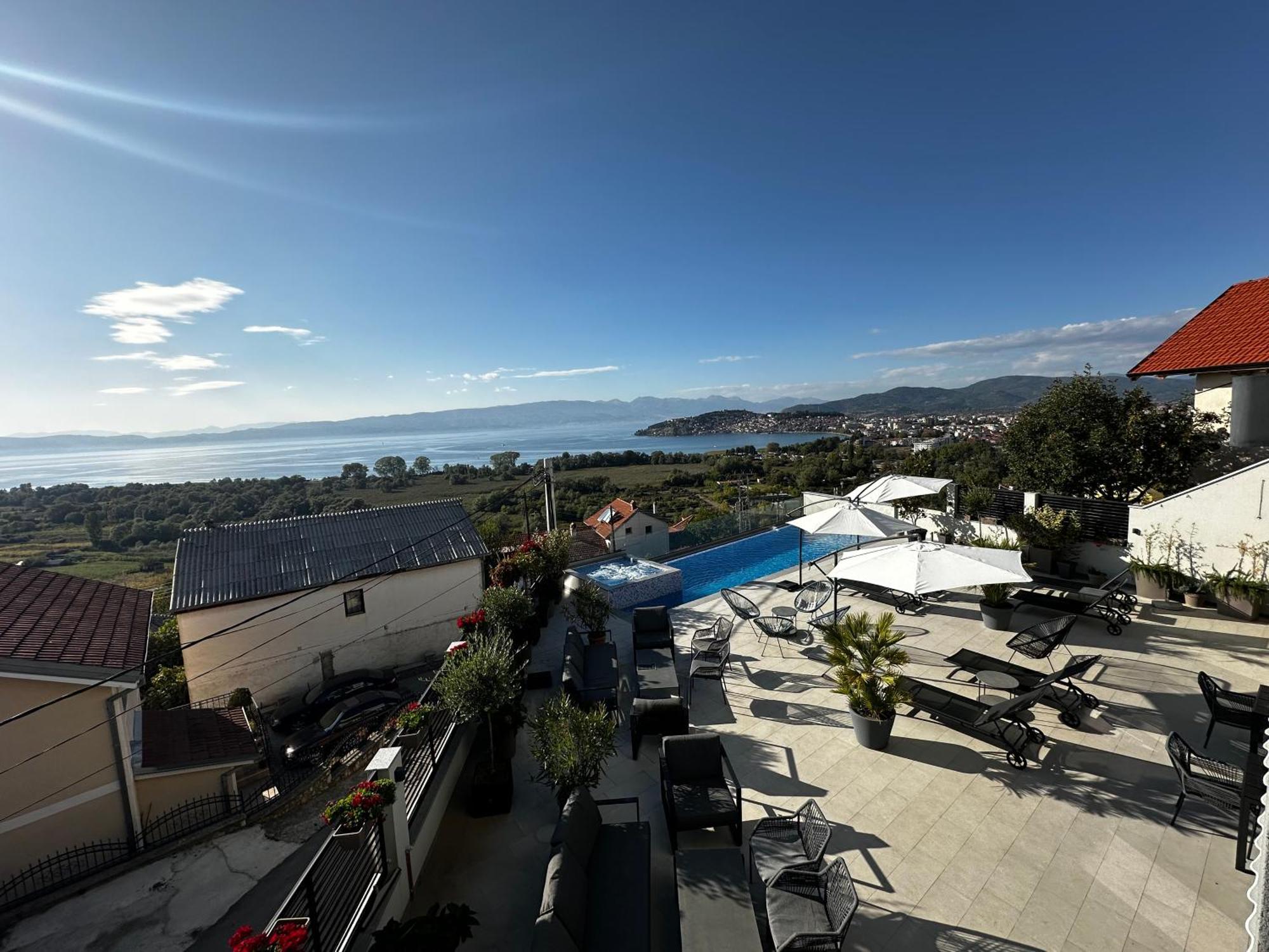 La Vista Luxury Villa Ohrid Exteriör bild