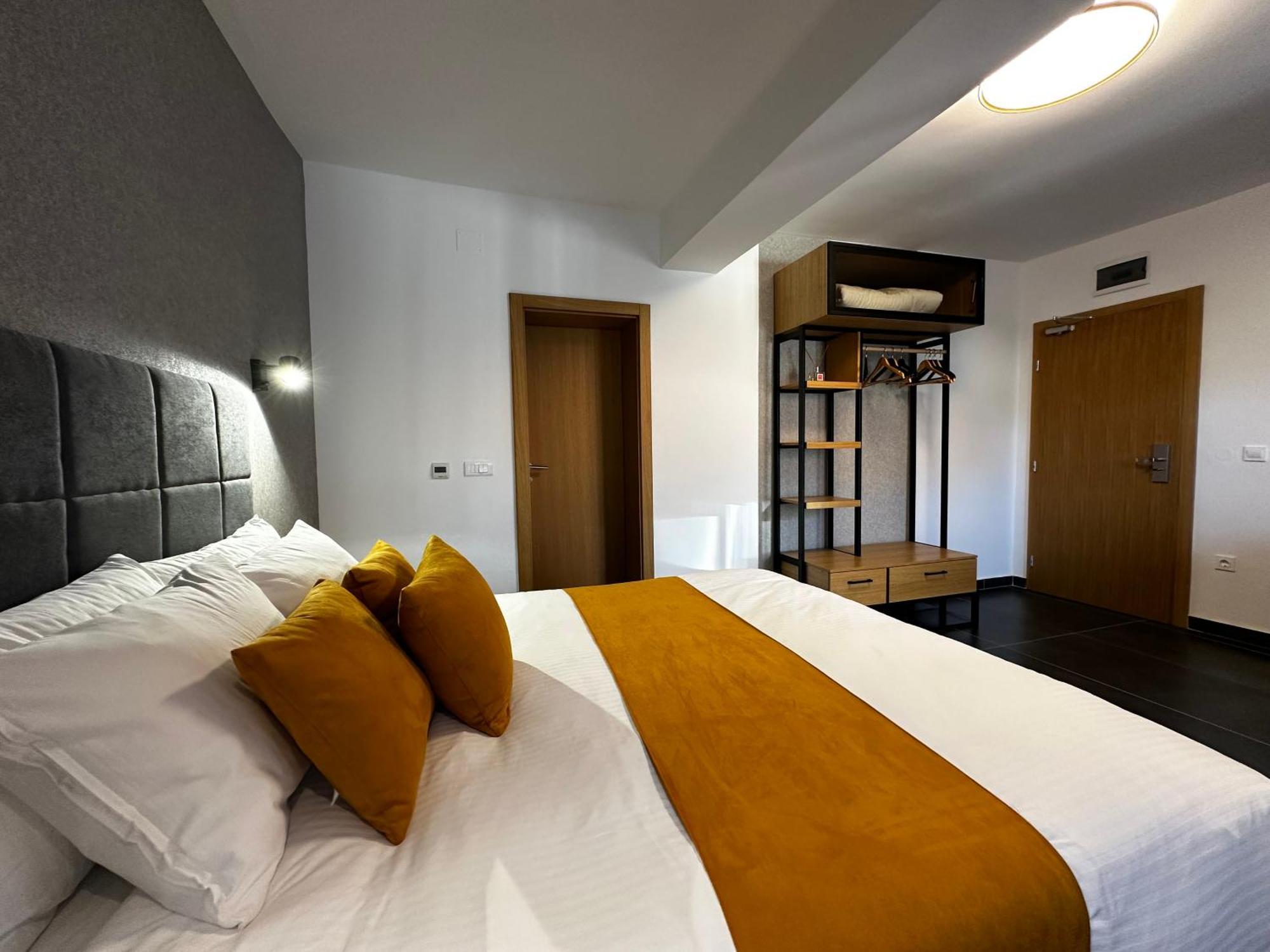 La Vista Luxury Villa Ohrid Exteriör bild